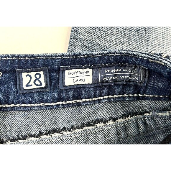 Miss Me Boyfriend Capri Distressed Jeans Flap Pocket Stretch Blue Womens 28x25 - Picture 10 of 11